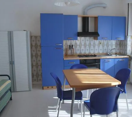 Casa Vacanze Orchidea דירה *