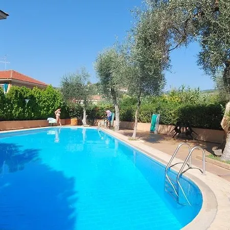 Casa Vacanze Orchidea Apartment
