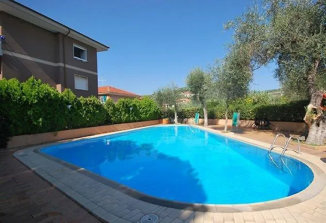 Casa Vacanze Orchidea Ντιάνο Μαρίνα